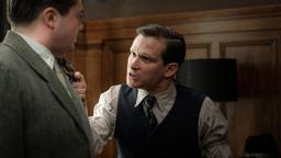 Freunde, Partner - und Rivalen! Harry (Joel Basman, re.) möchte sich von Georg (Damian Thüne) nicht ausbooten lassen.