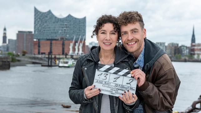 Zweiter Spielfilm für das "Großstadtrevier": Drehbeginn von "Triage" in Hamburg - Maria Ketikidou (l.) und Enrique Fiß (r.). 