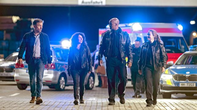 Bild: NDR/ARD Degeto/Thorsten Jander Drehstart für den "Großstadtrevier"-Film in Hamburg