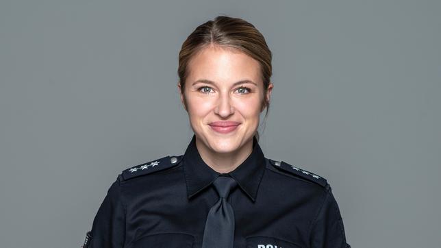 Bente Hinrichs (Sinha Melina Gierke)