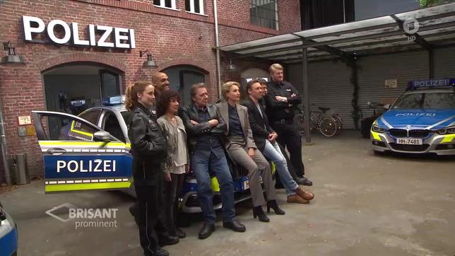 Bild: ARD Die Crew von "Großstadtrevier am neuen Drehort des Polizeikommissariats 14