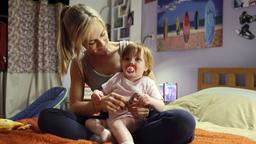  Julia Klug mit Baby Ellie