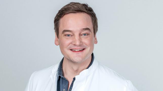 Bild: ARD/Tom Schulze Christian Beermann spielt Dr. Marc Lindner