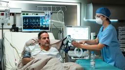 Der Gesundheitszustand von Theresas (Katharina Nesytowa) Patienten Boris Liebig (Beat Marti) verschlechtert sich rapide.