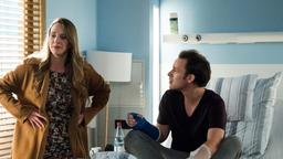 Kerstin Schmidt (Carolin Hartmann) konfrontiert ihren Mann Michael (Michael F. Schumacher) mit ihrem Verdacht.