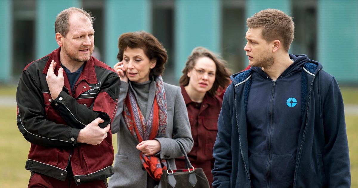 Bilder: Traumpaar (310) - In aller Freundschaft – Die jungen Ärzte - ARD |  Das Erste