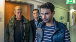 Ivo Struck (Luka Dimić) kann nicht fassen, dass jemand versucht hat, seine Ehefrau Anna umzubringen. Den Kommissaren Finn (Sven Martinek) und Lars (Ingo Naujoks, h.) gegenüber äußert er einen Verdacht …