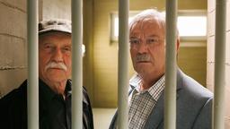 Günter (Wolfgang Winkler) und Edwin (Tilo Prückner) sind in U-Haft.