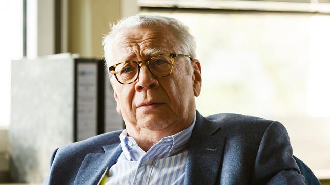 Bild: ARD/Kai Schulz Peter Lerchbaumer spielt den Rentnercop Günter Hoffmann.