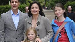 Tierärztin Dr. Mertens mit ihrer Familie