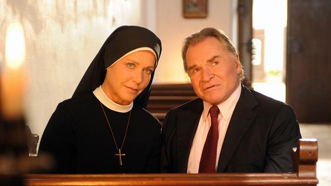 Schwester Hanna und Bürgermeister Wöller