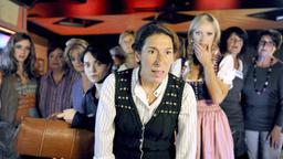 Julie, Klara und andere