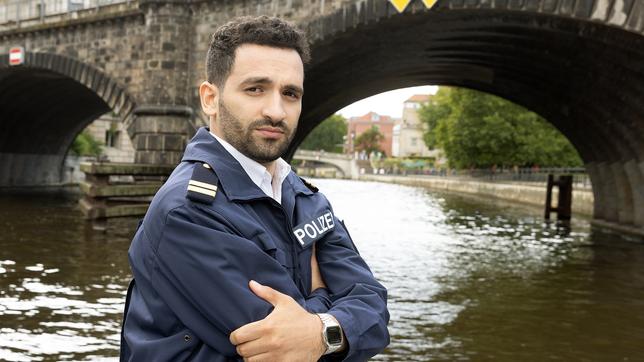  Hassan Akkouch ist Kriminaloberkommissar Fahri Celik.