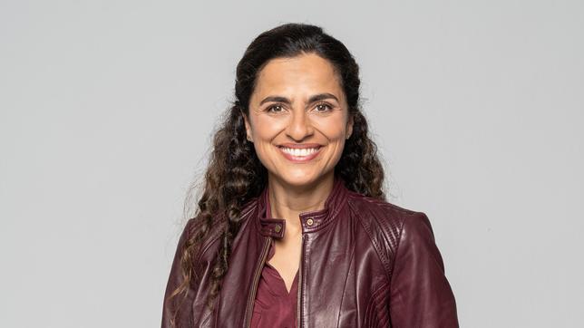 Bild: ARD/Markus Nass Kriminalhauptkommissarin Jasmin Sayed (Sesede Terziyan), Leiterin des Pilotprojekts "Wasserkriminaldezernat Eins der Wasserschutzpolizei Berlin" kurz WaPo Berlin"