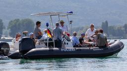 Das Drehteam auf hoher See – oder zumindest auf dem Bodensee.