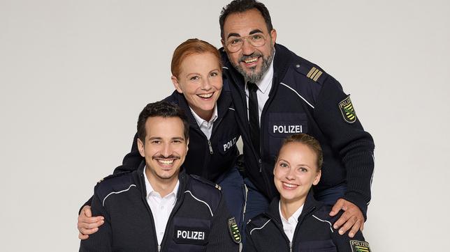  V.l.n.r. Kommissar Moritz Krätschmer (Ferdi Özten), Hauptkommissarin Maike Junghans (Carina Wiese), Sami Fares (Adnan Maral), Kommissarin Jana Macourek (Barbara Prakopenka)