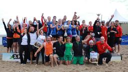 Gruppenbild: Das war der Beachvolleyball-Starcup 2014