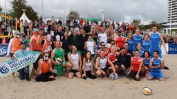 Die Teams des Beachvolleyball-Starcup 2014