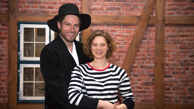 Anjorka Strechel als Anna und Marlon Putzke als Christian