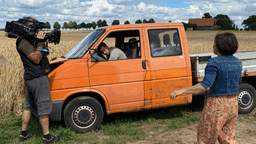 Nur die gefährlicheren Szenen wurden von einem professionellen Stuntfahrer übernommen.