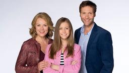 Maike Bollow, Anna Willecke und Patrik Fichte als Tine Hedelund, Lotte Hedelund und Ole Wolff