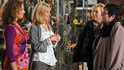 Andrea und Maike mit Kunden