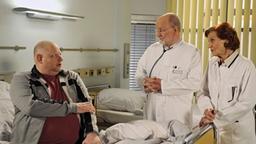 Johanna und Alfred bei einem Patienten