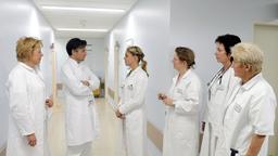 Britta und das Krankenhaus-Pesonal