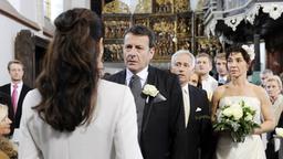 Gunter und Merle in der Kirche, Benita ist von hinten zu sehen