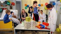 Rote Rosen Folge 1884 13.01.2015: Drechsler und Merle als Clowns mit Frauke