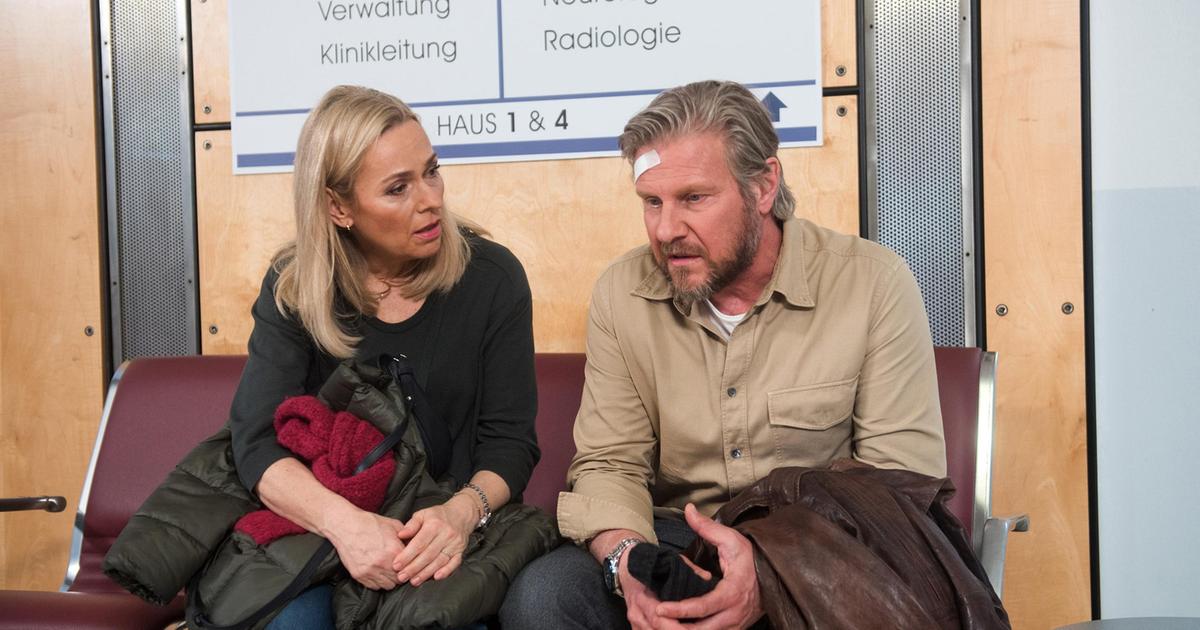 Die Unverschämte Jana Ist Für Geld Für Alles Einverstanden Die Unverschämte Jana Ist Für Geld Für Alles Einverstanden