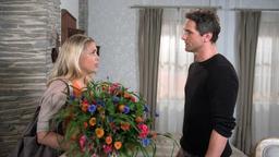Luke (Oliver Franck) lässt sich von Britta (Jelena Mitschke) überzeugen, sich mit Merle zu einem klärenden Gespräch zu treffen.