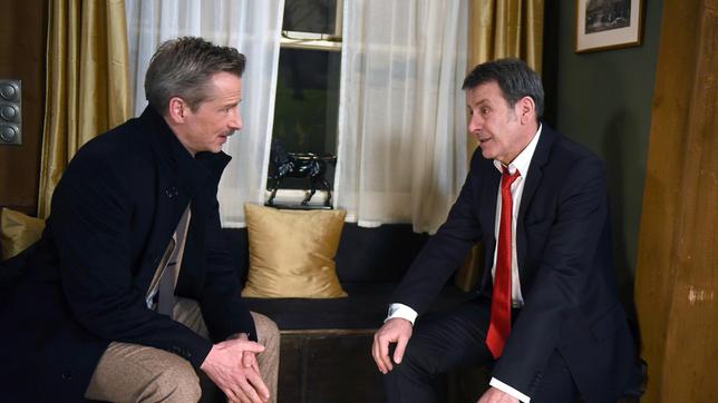 Bild: ARD/Nicole Manthey Mielitzer (David, C. Bunners) hofft auf Gunters (Hermann Toelcke) Hilfe.