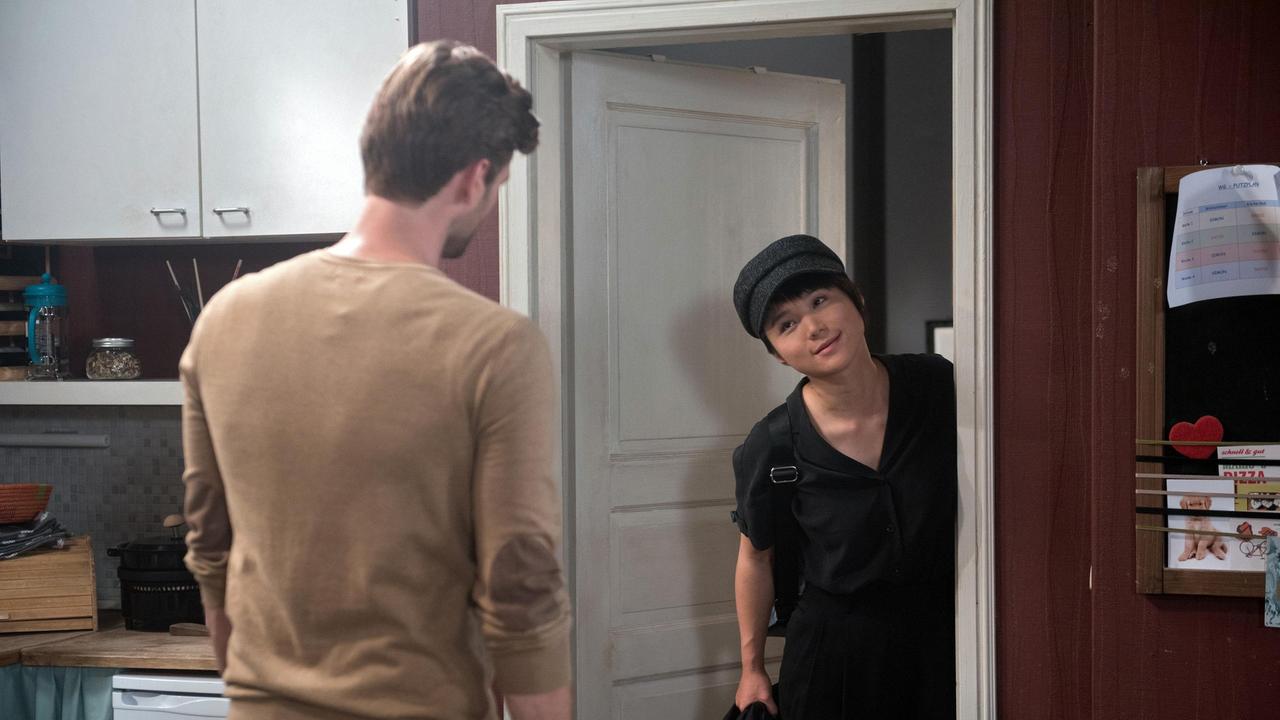 Simon (Thore Lüthje) scheitert, als er Ellen (Yun Huang) erneut für seine Zwecke einspannen will.