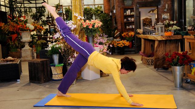 Bild: ARD/Nicole Manthey Anja Franke beim Yoga