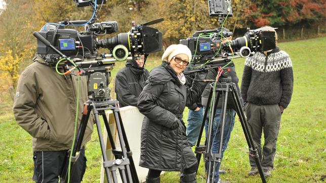 Bild: ARD Ann Paur, Setfotografin.