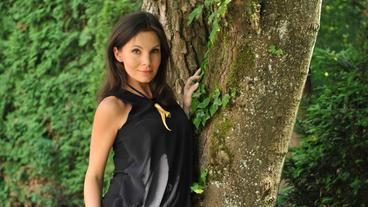 Bild: ARD/Ann Paur Nadine Warmuth als Patrizia