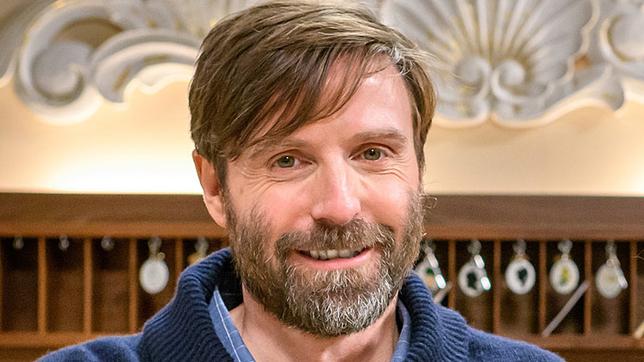 Bild: ARD/Christof Arnold Christoph Mory spielt Cornelius von Thalheim.