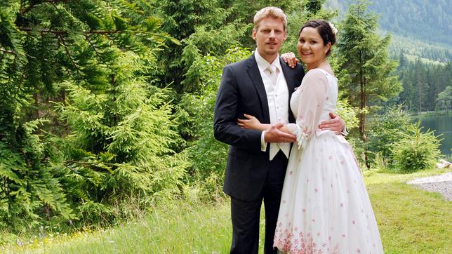 Felix ed Emma come una coppia sposata (Foto: ARD / Ann Paur)
