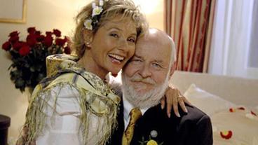 Bild: ARD/Jo Bischoff Viola und Franz im Zimmer