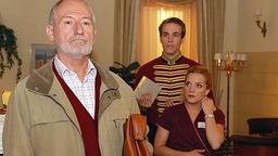 Alfons verabschiedet sich von Xaver und Tanja