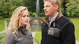 Miriam spricht mit Felix