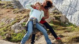 Barbara und Miriam kämpfen