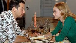 Robert spricht mit Miriam