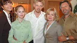 Viktoria, Elisabeth, Johann, Miriam und Felix