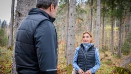 Alexandra (Daniela Kiefer) ärgert sich über Christophs (Dieter Bach) Alleingang in Bezug auf Hildegard.