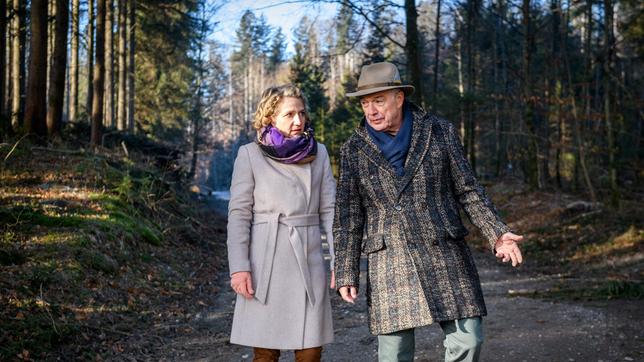 Bild: ARD/Christof Arnold Bettina (Natalie Hünig) muss feststellen, dass ihr Vorhaben gegen André (Joachim Lätsch) nicht so läuft, wie erhofft.