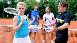 Sturm der Liebe - Folge 2079: Rosalie, Jo, Michael und Simon auf dem Tennisplatz