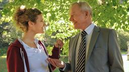 Sturm der Liebe Folge 2112: Poppy und Werner und ein Pendel