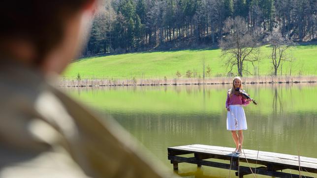 Bild: ARD/Christof Arnold Sturm der Liebe Folge 2248 25.06.2015: Sebastian und die Violonistin